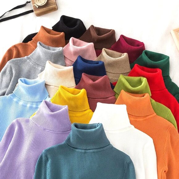 A WIDE VARIETY OF TURTLENECKS IN MANY HUES SHOWCASE FOR FALL AND WINTER WARDROBE - Picture 1 of 9